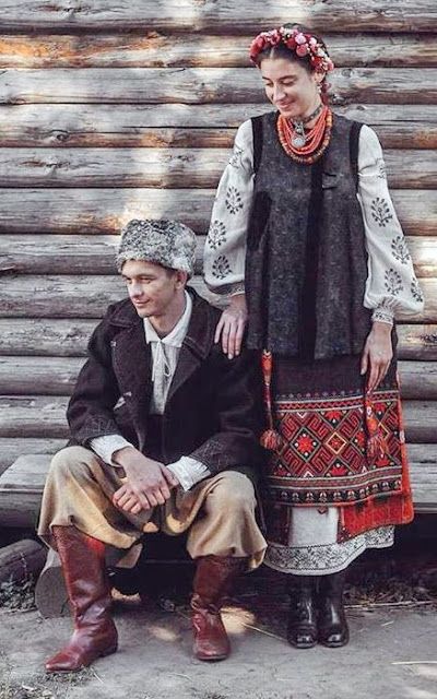 Russia Culture, Mode Russe, Slavic Clothing, Dresses Art, Traditional Skirts, Ukrainian Clothing, Ethno Style, National Clothes, Folk Dress