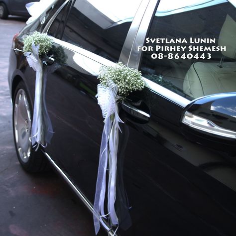 Wedding Auto Decoration, Car Design For Wedding, Wedding Cars Decorations, Wedding Jeep Decorations, Car Floral Decoration Wedding, Wedding Cars Decoration Ideas, Wedding Car Deco Simple, Car Wedding Decoration, Wedding Car Ideas