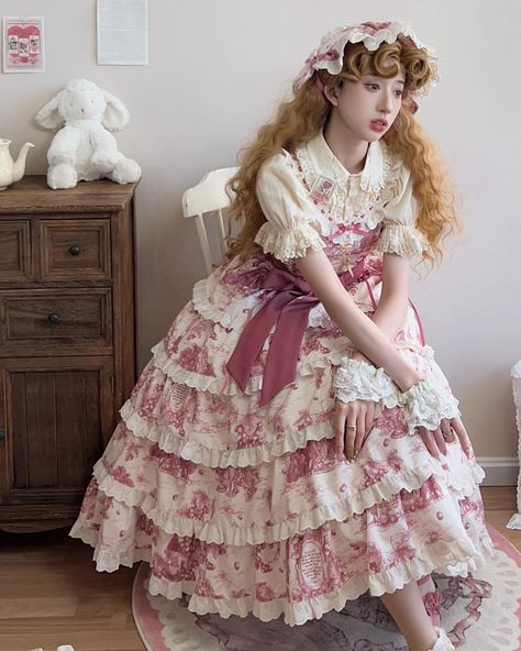 💕Pink grapes print Lolita dress, OP and JSK version available.🍇 👉Search 'UW-081' on devilinspired.com🛒 #devilinspired #lolitacoord #eglcommunity #classicdress #elegantdress #elegantlolita Clover Honey, Classic Lolita, Classic Dress, Lolita Dress, Lolita Fashion, Elegant Dress, Cute Hairstyles, Grapes, Honey