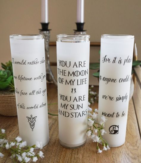 Romantic geeks need to DIY these geeky wedding candles for centerpieces or a unity candle Jurassic Wedding, Wedding Witchy, Unity Candle Ceremony, Wedding Fairytale, Nerd Wedding, Geeky Wedding, Nerdy Wedding, Bohemian Party, Geek Wedding