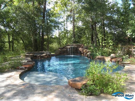 Free-form Pools builder in Houston | Pool Builder in Houston TX | The Pool Man Inc. Landscaping Water Feature, Tropical Pool Landscaping, Swimming Pool Pond, Freeform Pools, Natural Swimming Ponds, Outside Pool, Pool Water Features, Pool Remodel, Pool Landscape Design