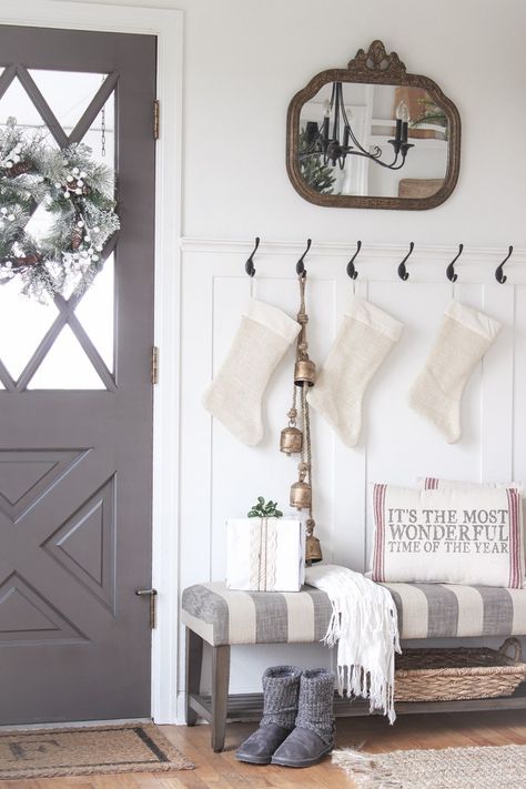 Where to Put Stockings if No Mantel- 10 non-mantle stocking ideas Entryway Decorating, Christmas Entryway, Rustic Entryway, Farmhouse Entryway, Foyer Decorating, Entry Way Design, Grey Decor, Farmhouse Chic, Farmhouse Christmas