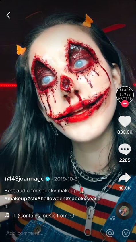 Scary Gore Makeup, Scary Sfx Makeup Creepy Halloween, Cool Special Effects Makeup, Fx Clown Makeup, Halloween Makeup With Mask, Halloween Costumes Makeup Scary, Sfx Halloween Costume Ideas, Scary Fx Makeup Creepy Halloween, Scary Jack O Lantern Makeup