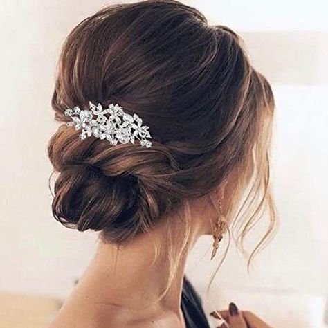 We offer Free Shipping on all order!! Wel come to my stores, The Smart of your choice and satisfaction guarantee. Wedding Hair Comb Rhinestone Hair Accessories Bridal Hair Pieces Flower Bride Hair Clips Silver Crystal Headpiece Bridesmaids Hair Side Combs Brides Accessories for Women (Silver) Gallery Product Description About Wedding Hair Comb creates unique hair accessories for brides,wedding hair comb,bridal comb for wedding,floral comb,rhinestone hair accessories, wedding hair accessories,hair combs for women accessories,bride hair clip,bridal hairpieces,headpiece for bride. Features Handmade wedding hairpieces featuring sturdy alloy shimmering rhinestones that intertwine in a beautiful floral pattern.Just the right touch of sparkle,captivating and dreamy. Easy to go with long hair updo Nail Bride, Hairstyles Brides, Romantic Bridal Hair, Guest Hairstyles, Hairstyle Bride, Bridal Hair Pieces Flower, Hairstyles Bride, Updo Bridal, Bride Hair Clips