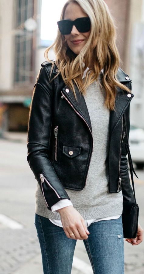 Biker Jacket Outfit, Jaket Motor, Moto Jacket Outfit, Black Leather Jacket Outfit, Jacket Outfit Women, Womens Black Leather Jacket, Biker Shorts Outfit, Black Leather Biker Jacket, Fashion Jackson