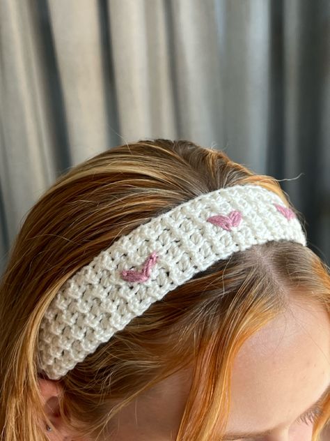 Crochet Hairband, Handbags Patterns, Men Crochet, Headband Crochet, Crochet Fairy, Clothes Tutorial, Crochet Twist, Crochet Headband Pattern, Crochet Hair Accessories