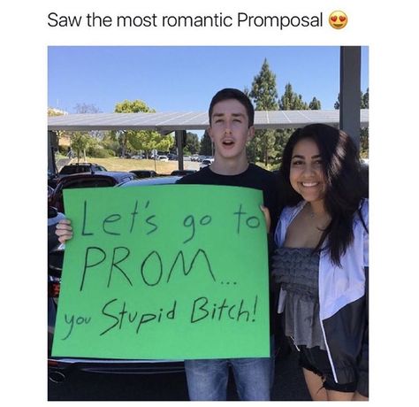 Unique Promposal Ideas, Promposal Funny, Funny Promposals, Funny Prom Proposal, Promposal Ideas For Him, Funny Proposal, Homecoming Poster Ideas, Cute Promposals, Promposal Ideas