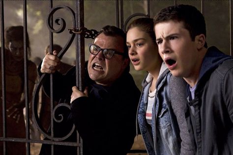 The Scariest Thing About the Goosebumps Goosebumps Movie, Its Boy, Black Hd, Horror Series, Boy And Girl, Girls Characters, Jack Black, Indie Games, Amazing Stories