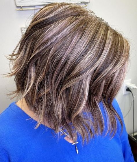 Gray Blending with Blonde Highlights Lavender Grey Hair, Grey Brown Hair, Gray Blending, Sleek Bob Hairstyles, Rose Blonde, Gray Balayage, Light Brunette, Grey Highlights, Covering Gray Hair