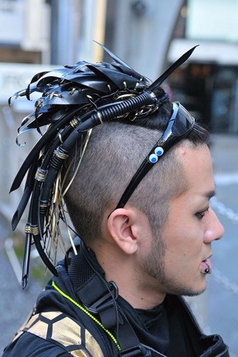 Takeshi Cyberpunk Hairstyles Men, Cyberpunk Hair Men, Cyberpunk Mohawk, Robot Hair, Cyberpunk Hairstyles, Cyberpunk Mode, Futuristic Hairstyles, Cyberpunk Hair, Costume Carnaval