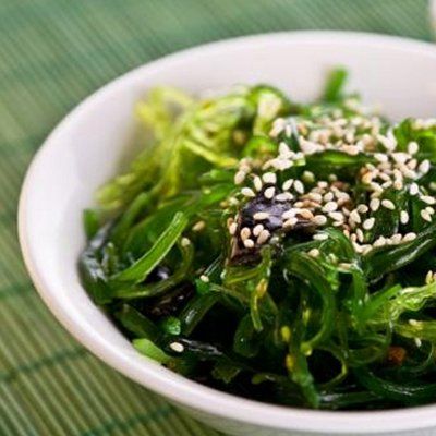 Wakame Salad, Vegan Egg Replacement, Cibo Asiatico, Quick Salads, Sweet Chilli Sauce, Everyday Dishes, Vegan Eggs, Fitness Community, Chinese Cooking