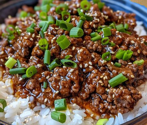 Mongolian Ground Beef – Chloe foods Korean Ground Beef Crockpot Recipes, Chinese Food With Hamburger Meat, Ground Beef With Olives, Mongolian Beef Bowl Recipe, Mongolian Ground Chicken, Mongolian Beef Ground Beef Recipe, Chinese Hamburger Recipes, Easy Mongolian Ground Beef Recipe, Hamburger Mongolian Beef