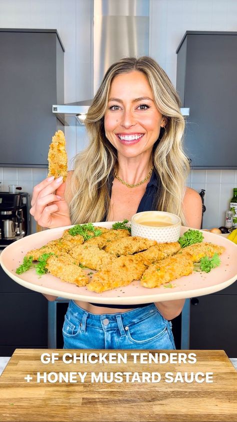 Olivia Adriance Recipes, Df Meals, Gluten Free Chicken Tenders, Crisp Chicken, Breaded Chicken Tenders, Honey Mustard Dipping Sauce, Simple Healthy Recipes, Mustard Dipping Sauce, Crispy Chicken Tenders