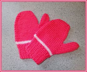 Marianna's Lazy Daisy Days: Easy 2-needle toddler and child mittens - boy or girl Kids Mittens Knit, Baby Mittens Knitting Pattern, Baby Mittens Knitting, Baby Mittens Pattern, Charity Knitting, Knitting Gloves Pattern, Easy Knit Baby Blanket, Toddler Mittens, Knitted Mittens Pattern