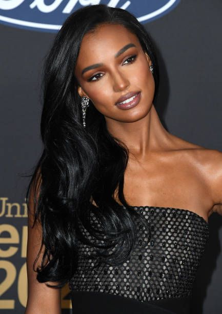 Jasmine Tookes Pictures and Photos - Getty Images Jas Tookes, Jasmine Tookes Instagram, Jasmine Tookes Style, Jasmin Tookes, Soft Girl Makeup, Elegant Face, Naacp Image Awards, Soft Glam Makeup, Jasmine Tookes