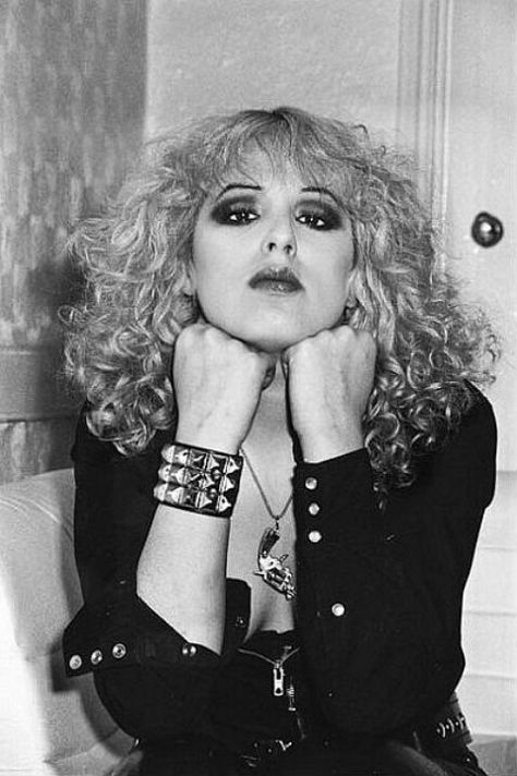 Nancy Spungen Nancy Spungen, Blonde Hair, Blonde, Black And White, Hair, White, Black