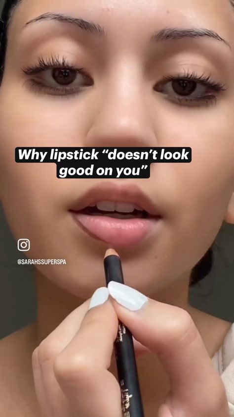 Lipstick doesn’t look good on you because:

You may have a double lip line (like many people) and haven’t been shown how to utilise it 💄

⚠️EXPLANATION IS ON MY YOUTUBE⚠️

💋The steps to filling them in:

1. Conceal the outer lip line on the corners
 • 2. Line the inner lip line on the corners
 • 3. Line the outer lip line in the middle

4. Connect the lines

* Optional for extra pout*

5. Fill in the corners

6. Highlight the middle

✅you can use a lipstick but starting with a lip liner is easier

You don’t have to shy away from lipstick anymore!

Brush: from @ducarebeautyofficial (code sarahssuperspa for 20% off)

Lip liner: @barrymcosmetics chocolate 

#doublelipline #lipliner #tutorial #makeup #satisfying #lanadelray #taylorswift #rihanna #90smakeup #lipgloss #alexademie #maddypere How To Lip Makeup, Lip Overlining Tutorial, How To Use A Lip Liner, How To Do Your Lips With Lip Liner, How To Do Latina Lip Liner, How To Put On Lipstick Tutorials, Over Lining Lips Tutorials, Beginner Lip Makeup, Lip Liner Techniques