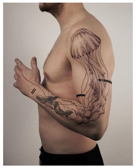 Jellyfish Tattoo Designs Men Jellyfish Tattoo, Jellyfish Elbow Tattoo, Jellyfish Tattoo Arm Sleeve, Jellyfish Tattoo Big, Jellyfish Tattoo For Men, Jelly Fish Arm Tattoos, Phantom Jellyfish Tattoo, Jellyfish Wrapped Around Arm Tattoo, Shoulder Jellyfish Tattoo