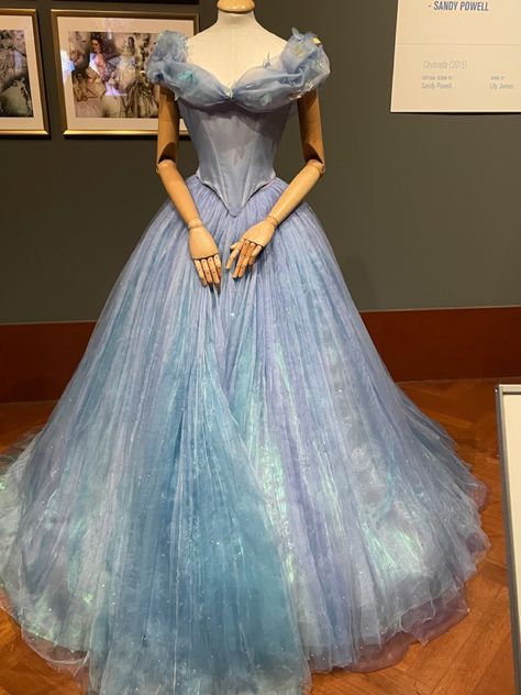 Cindrella Frock Design, Glinda Dress, Fairytale Clothing, Full Frock, Dream Daughter, Cinderella Gown, Cinderella 2015, Prom 2024, Dream Dresses