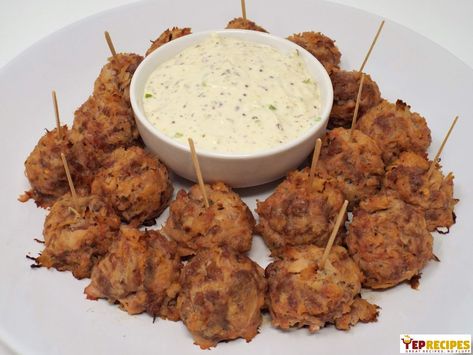 Sauerkraut Balls Baked, Sauerkraut Appetizer Recipes, Saurkraut Balls Dipping Sauce, Sauerkraut Appetizers, Baked Sauerkraut, German Recipes Dessert, Sauerkraut Balls, Tailgate Foods, German Sauerkraut