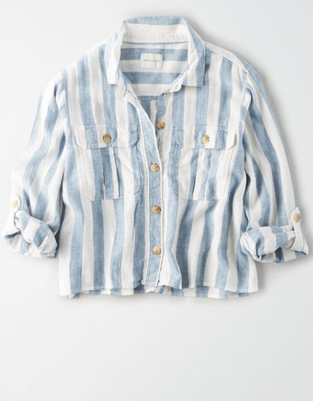 Button Up Shirts Womens, Button Down Shirts For Women, Trendy Shirts Crop Tops, Womens Button Up Shirt Outfit, Cropped Button Up Shirt Outfit, Womens Button Up Shirt, Cropped Button Up Shirt, Diy Clothes Hacks, Boxy Shirt