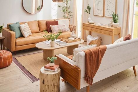 How to Arrange Two Sofas in a Living Room Funky Armchairs, Two Sofas, Two Couches, Small Living Room Layout, Living Room Layout, Harbor Springs, Sleek Furniture, Living Room Arrangements, Rustic Room