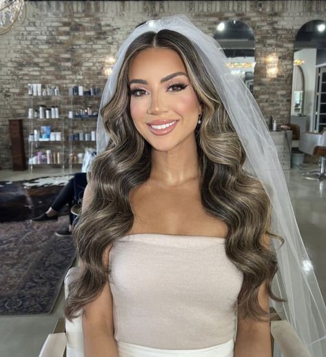 Permed Wedding Hairstyles, Middle Part Wavy Hair Wedding, Bridal Hair For Long Hair With Veil, Bride Wedding Hair Down With Veil, High Veil Placement, Bridal Hair Middle Part, Long Hair Curled, Hollywood Wedding Hair, Big Curls For Long Hair