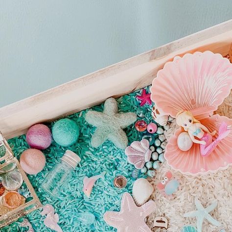 sensory & craft kits 🌼playmats & trays 🌼toys on Instagram: "Mermaid sensory kit 🧜‍♀️ you my favourite 🧜‍♀️😍 🐚 🐠 🦀 . . . #sensory #sensorybin #sensoryplay #playkit #sensoryprocessing #sensorykit #imaginativeplay #finemotorskills #toddlersensoryplay #mermaidtoys #playtray #mermaidsensory #mermaidsensorykit #thelittlemermaid #calmingplay #playbasedlearning #calmkids #openendedplay #mermaidtheme #mermaidkit #handmadeinaustralia #childrensactivities #invitationtoplay #smallworldplay #messypla Mermaid Sensory Play, Mermaid Display, Mermaid Sensory Bin, Mermaid Sensory, Kids Sensory Activities, Mermaid Slime, Sensory Games, Mermaid Toys, Calm Kids