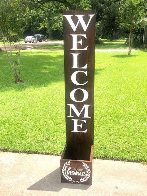 Welcome Sign Planter, Standing Welcome Sign, Welcome Planter, Welcome Sign Porch, Porch Planter, Diy Flower Boxes, Entryway Signs, Porch Planters, Homeowner Gift