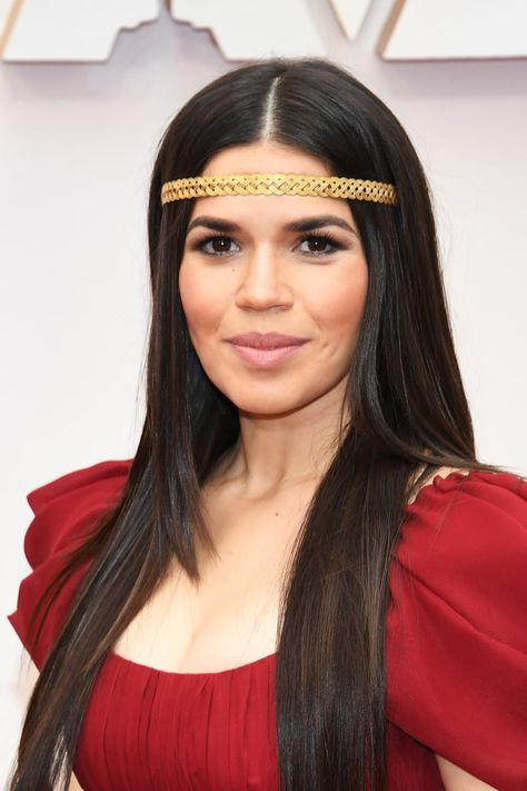 Oscar Hairstyles, Makeup Over 40, Oscars Red Carpet, America Ferrera, Beauty Products Drugstore, Victorias Secret Models, The Oscars, Tone Hair, Academy Awards