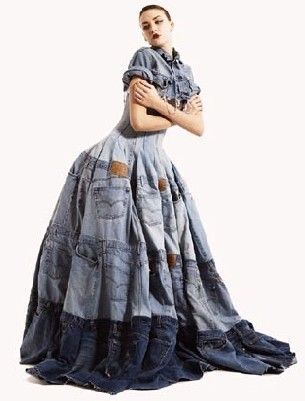 Upcycled jean gown Celana Jins, Vestiti In Jeans, Newspaper Dress, Recycled Dress, Denim Jean Dress, Moda Denim, Denim Inspiration, Denim On Denim, Denim Ideas