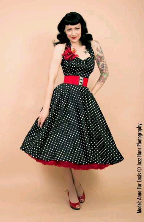 . Moda Pin Up, Stile Pin Up, Mode Pin Up, Mode Rockabilly, Rockabilly Mode, Rockabilly Looks, Relaxed Dress, Pin Up Vintage, Estilo Pin Up