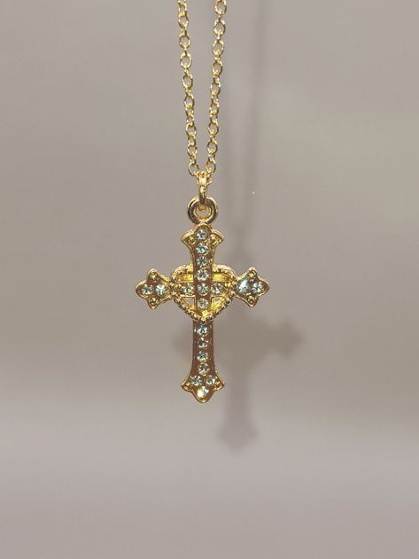 Cute Cross Necklace, Cross Necklace Aesthetic, Gold Rosary Necklace, Cross Chain Necklace, L Necklace, Cross Jewelry Necklace, Teeth Jewelry, Stainless Steel Chain Necklace, Belly Jewelry