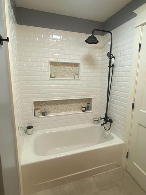 Bathroom Ideas With Tub Shower Combo, Guest Bathroom Tub Shower Combo, Tub Shower Combo Tile Ideas, Bathroom Remodel Tub Shower Combo, Bathroom Remodel With Tub Shower Combo, Tub With Shower Combo, Tile Shower Tub Combo, Shower Tub Tile Ideas, Shower Tile Ideas Bathtub