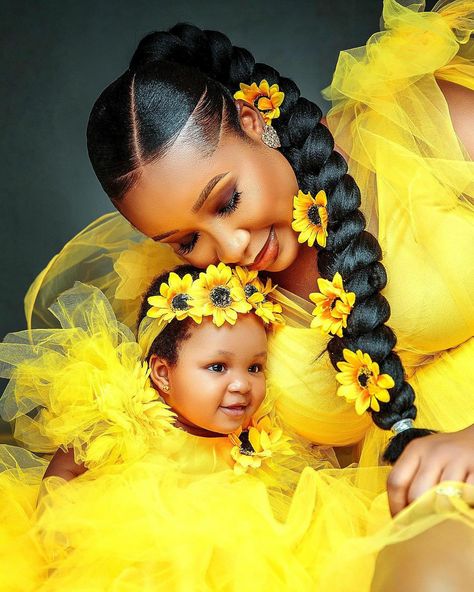 Frontal Ponytail, Mommy Daughter Photography, Mommy Daughter Photoshoot, Mommy Daughter Pictures, Mommy Daughter Photos, Daughter Photoshoot, Mother Daughter Photoshoot, Frontal Hair, Mommy And Me Photo Shoot