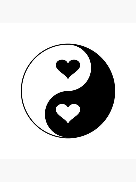 Yin Yang Heart Pretty Ying Yang Tattoo, Heart Yin Yang Tattoo, Ying Yang Heart Tattoo, Yin Yang Heart Tattoo, Simple Ying Yang Tattoo, Ying Yang Drawing, Heart Ying Yang, Yin Og Yang, Yin Yang Poster