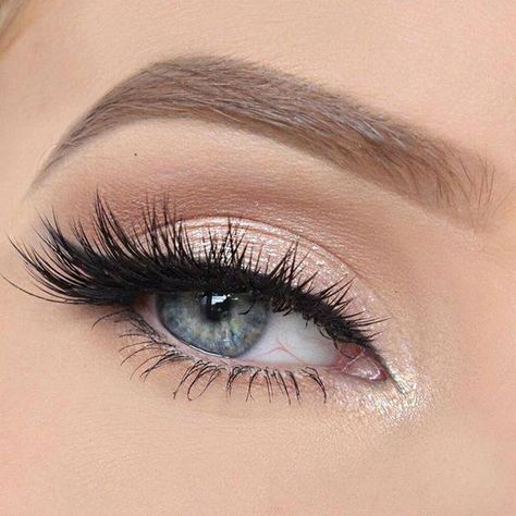 Machiaj Smokey Eyes, 4000 Followers, Make Up Designs, Natural Prom Makeup, Redhead Makeup, Makeup 101, Smink Inspiration, Makijaż Smokey Eye, Simple Eye Makeup