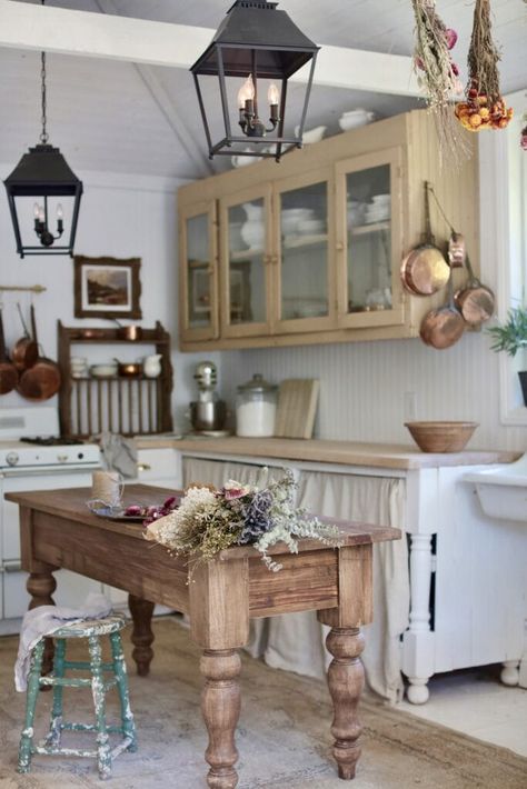 Whittney Parkinson Kitchen, Cottage Chairs English Country, French Country Island, Farmhouse Sink Island, Sink Island, Kitchen 2022, Retro Refrigerator, French Vintage Decor, House Dream