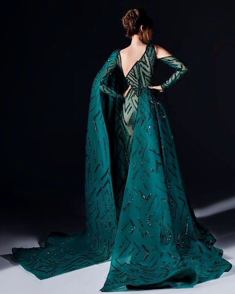 Étoile — Marwan & Khaled | Spring/Summer 2021 Couture Teal Gowns, Teal Gown, Pretty Quinceanera Dresses, Classy Prom Dresses, Fantasy Dresses, Prom Dress Inspiration, Pretty Prom Dresses, فستان سهرة, Mom Dress