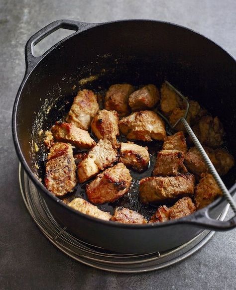 Masitas de Puerco or Cuban Fried Pork Chunks Masitas de Puerco/Cuban Fried Pork Chunks © Steve Giralt For this month’s recipe I asked last year’s July ChatterArtist and food photographer Steve Gira… Cuban Recipes Authentic, Fried Pork Chunks, Recipes With Pork Chunks, Pork Chunks, Cuban Recipe, Cuban Pork, Pork Bites, Recipe For Pork, Recipes Side Dishes