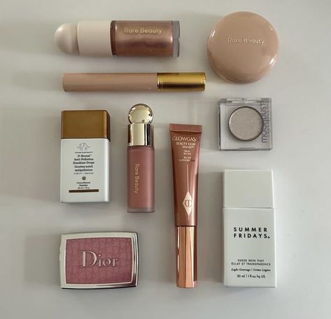 2023 Review, Boho Makeup, Expensive Makeup, Makeup Bag Essentials, Makeup Aesthetic, Top Makeup Products, Makeup Needs, Fancy Makeup, Trendy Makeup