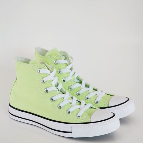 Converse Chuck Taylor All Star Hi High Top Sour Melon Fluorescent Green/ White / Black Unisex Sneakers A03422f Nwt Brand: Converse Model: Chuck Taylor All Star Hi Style Code: A03422f Color: Sour Melon / White / Black Gender: Unisex, Listed As Men's Shoes. Size Guide: Us Men's 5 / Us Women's 7 / Uk 5 / Eur 37.5 / Cm 24 Us Men's 5.5 / Us Women's 7.5 / Uk 5.5 / Eur 38 / Cm 24.5 Us Men's 8 / Us Women's 10 / Uk 8 / Eur 41.5 / Cm 26.5 We Make The Shoe. You Make The Stories. We Could Tell You That It’s Coloured Converse, Lime Green Converse, Converse Model, Cute Converse Shoes, Cute Converse, Preppy Shoes, Green Converse, Girly Shoes, Swag Shoes