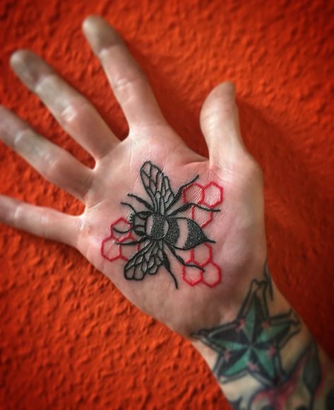 Tattoo Earth, Hand Palm Tattoos, Most Painful Tattoo, Barcode Tattoo, Flamingo Tattoo, Palm Tattoos, Poke Tattoo, Bee Tattoo, The Palms