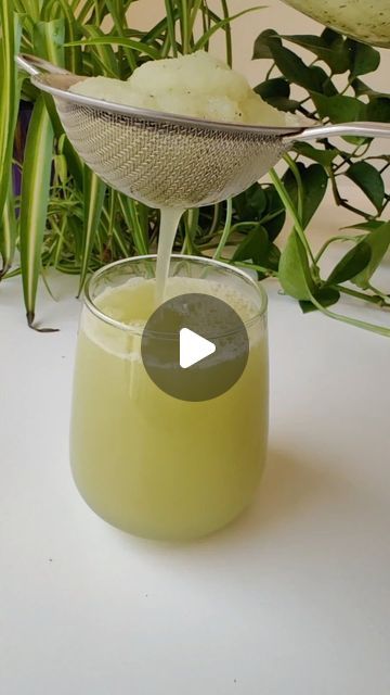 Amla Juice Recipe, Amla Juice Benefits, Amla Juice, Face Tips, Lemon Drink, Stay Forever, Detox Water Recipes, How To Remove Pimples, Healthy Skin Tips