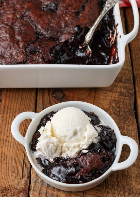 Chocolate Cobbler Recipe, Cobbler Easy, Chocolate Cobbler, Chocolate Pudding Cake, Baking Cocoa, Cobbler Recipe, Tasty Kitchen, Cobbler Recipes, Pudding Cake