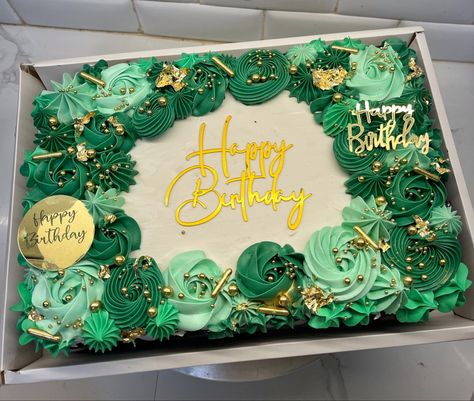 Emerald Green Birthday Cake, Square Cake Design Birthdays, Sheet Cakes Decorated, Square Birthday Cake, Square Cake Design, Green Birthday Cakes, Slab Cake, Sheet Cake Designs, Rectangle Cake