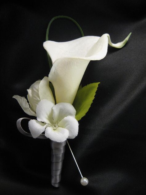 Calla Lily Wedding Flowers, Lily Boutonniere, Calla Lily Boutonniere, Lily Bridal Bouquet, Calla Lily Bouquet Wedding, White Calla Lily, Gray Ribbon, Calla Lily Wedding, Flower Boutonniere