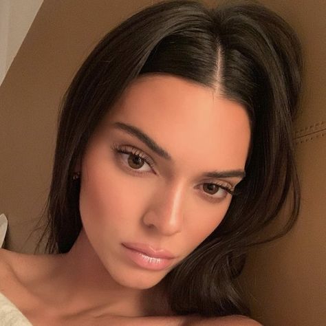 Kendall Jenner Icons, Stile Kendall Jenner, Kendall Jenner Makeup, Trajes Kylie Jenner, Jenner Makeup, Kendall Style, Kendall Jenner Outfits, Kendall And Kylie Jenner, Jenner Style