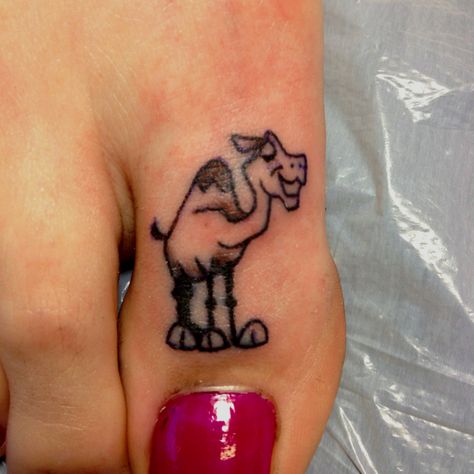 Camel Tattoo, Toe Tattoo, Toe Tattoos, Leg Tattoos Women, Leg Tattoos, New Tattoos, The Edge, Body Art Tattoos, Paw Print Tattoo