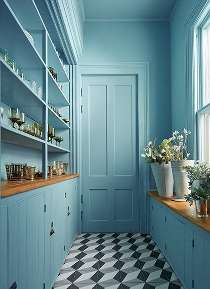 Painted Pantry, Trim Paint Color, Narrow Rooms, Tranquil Blue, Blue Ceilings, Colored Ceiling, Kitchen Ceiling, Chic Interior, Painting Trim